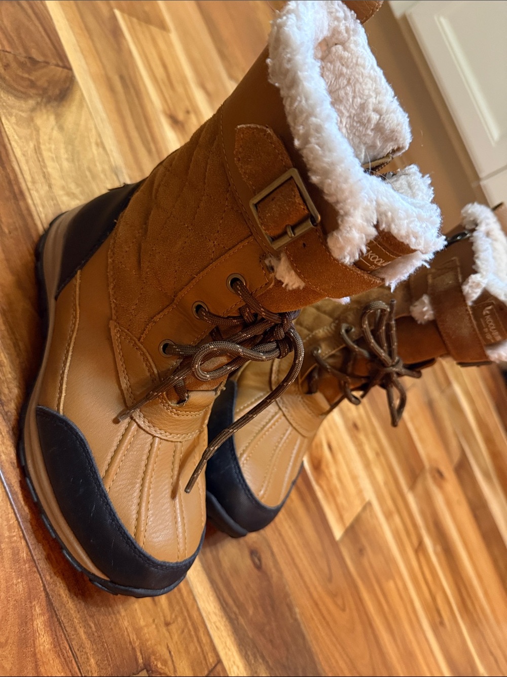 Koolaburra Tan and Black Quilted Winter Lace-Up Boots with Faux Shearling